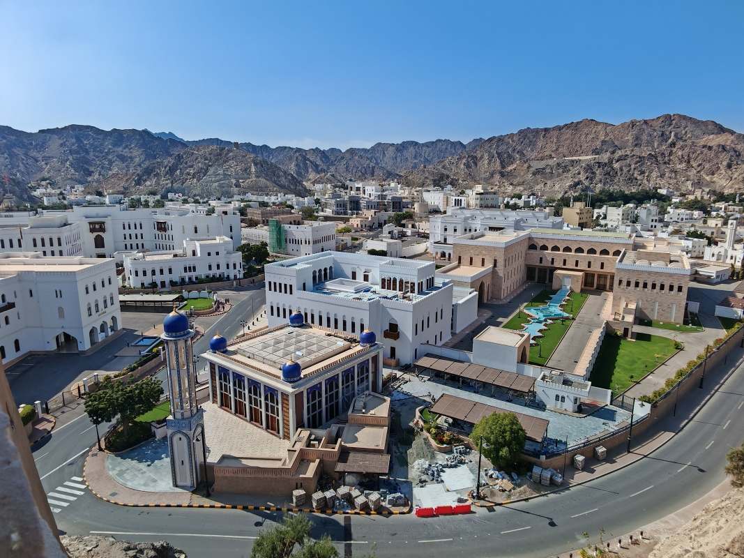 Al Mirani - výhľad na Starý Muscat