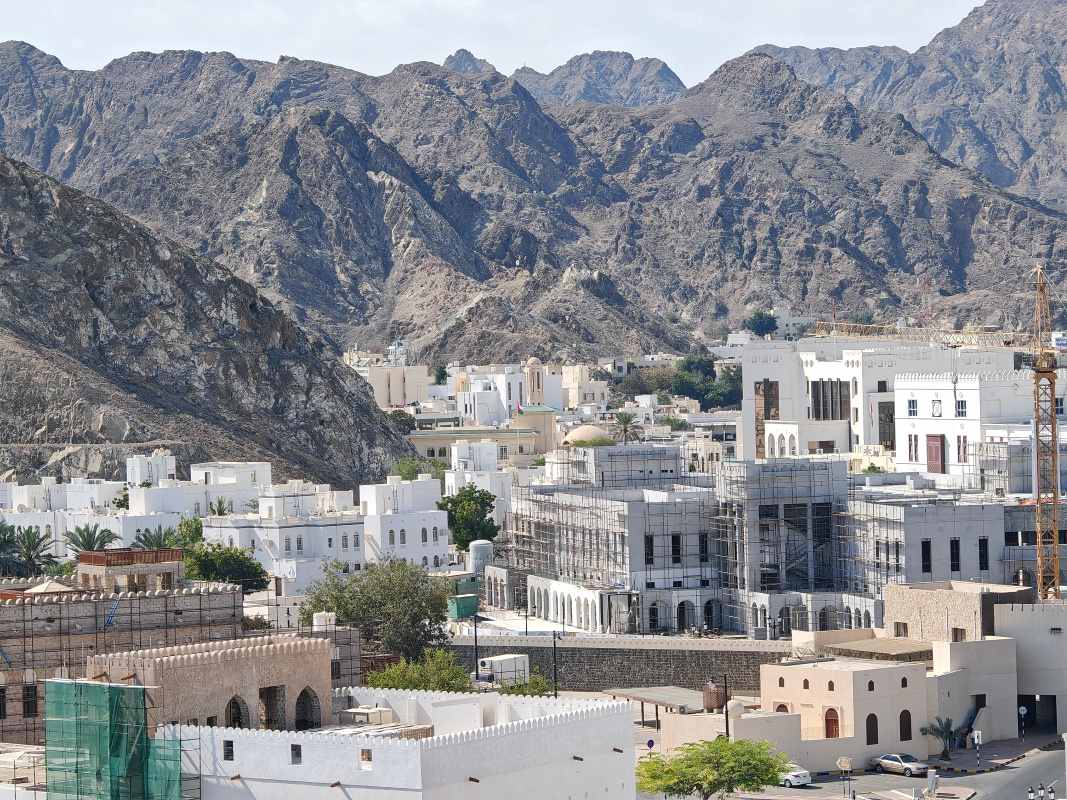 Al Mirani - výhľad na Starý Muscat