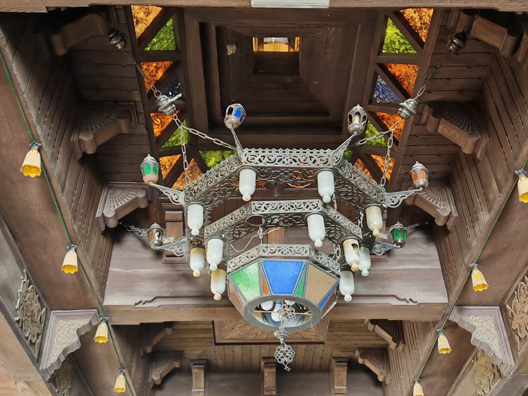 Trh, Mutrah Souq