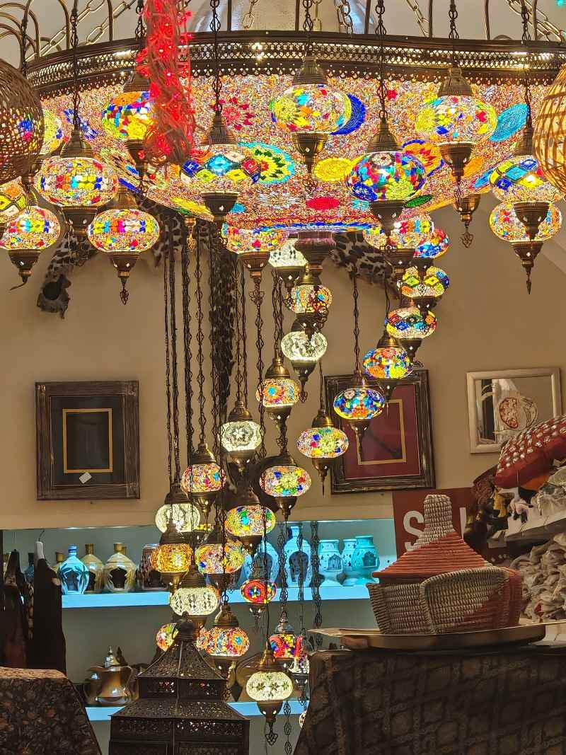 Nizwa Souq, obchod suvenírmi