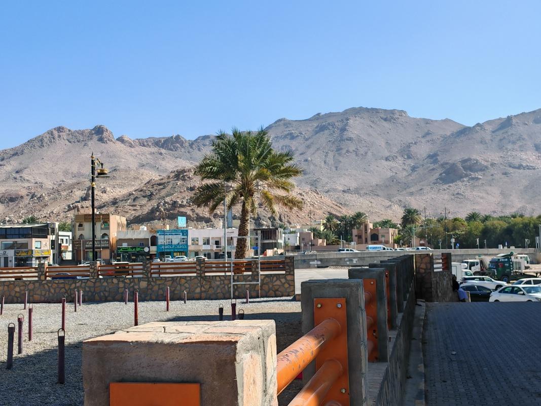 Nizwa spoza kozieho trhu