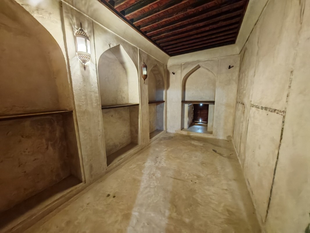 Jabreen Castle, imámove izby, ešte kontrola, či sme videli všetko ...