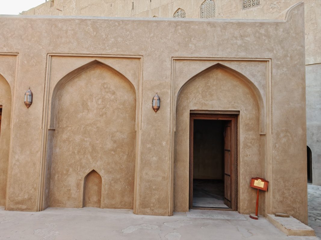 Jabreen Castle, mešita