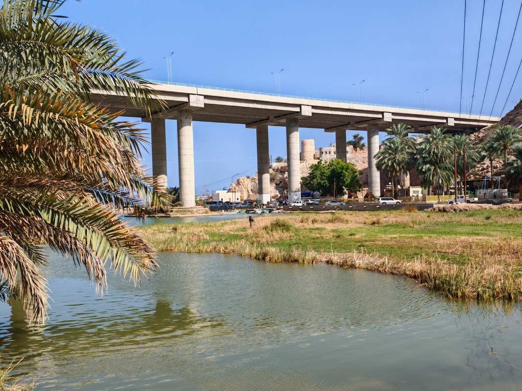 Wadi Shab, čakáme na loďku