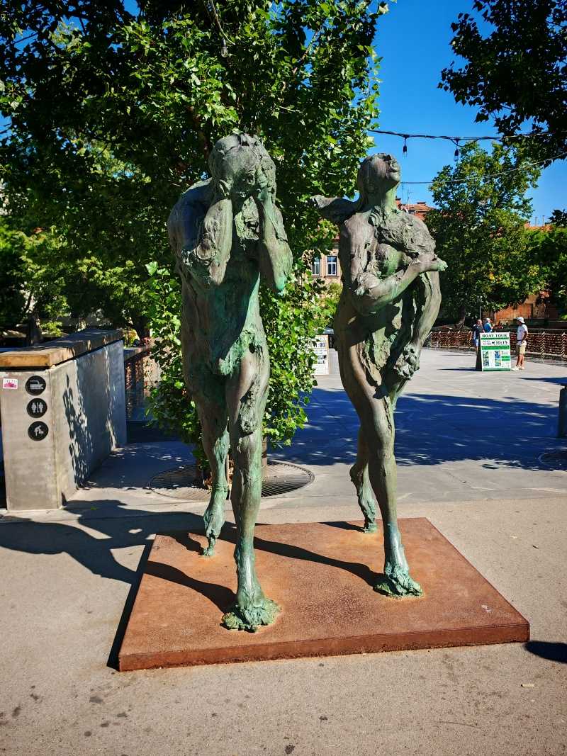 Adam a Eva pri Mäsiarskom moste