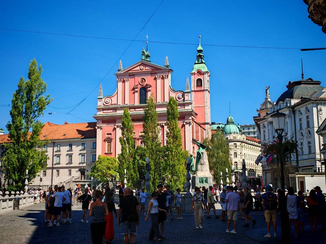 Františkánsky kostol zvestovania a Trojmostie