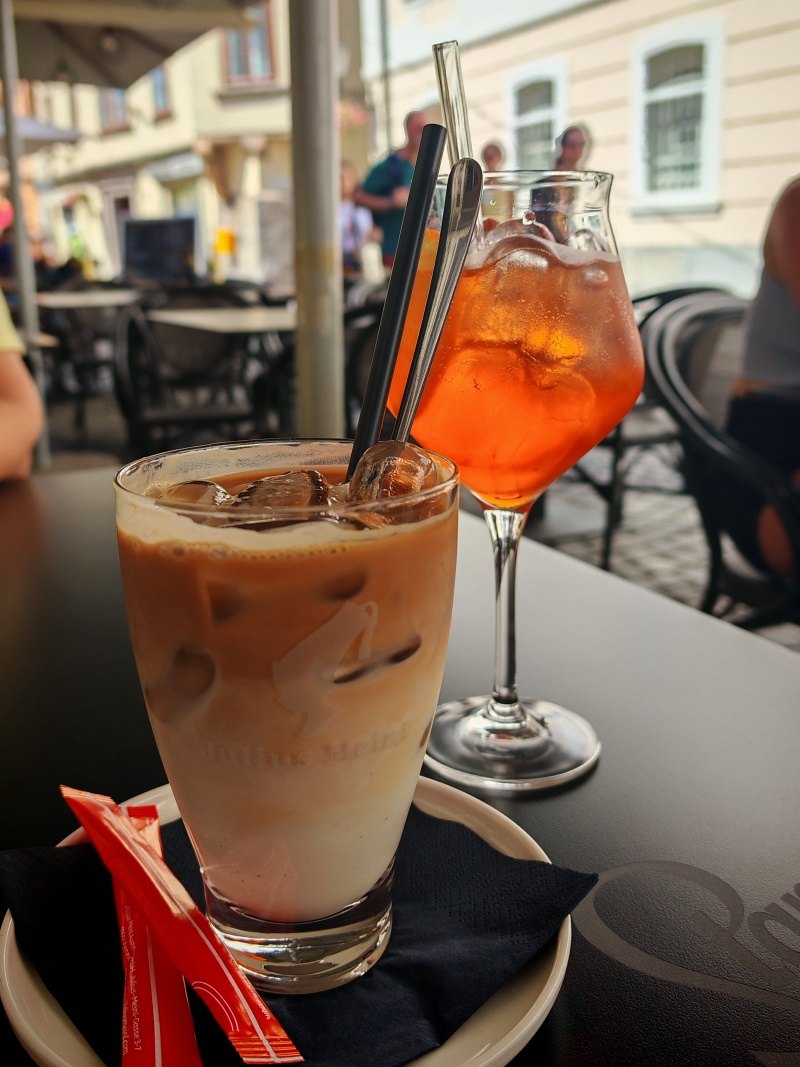 Aperol spritz a ľadová káva